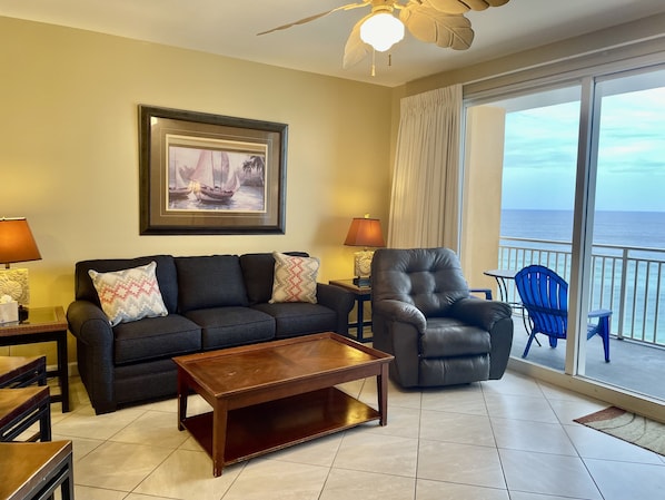 Family room with oceanfront view