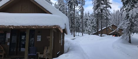 Winter At The Retreat - winter wonderland