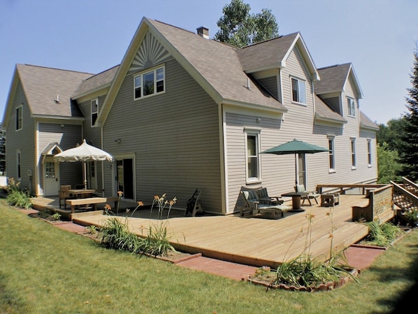 Outdoors! DECK !!!