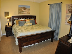Sleep in style in a comfy king size bed.