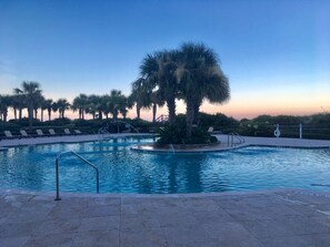 Short walk to pool