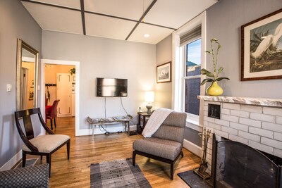 Modern, Cozy, Beautiful Space in the Heart of Downtown Glenwood Springs