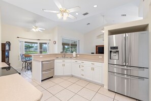 Open Kitchen