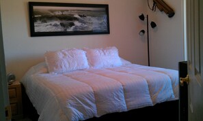 King Size Bed in Master Bedroom.