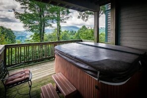 Hot Tub and View on Lower Deck 