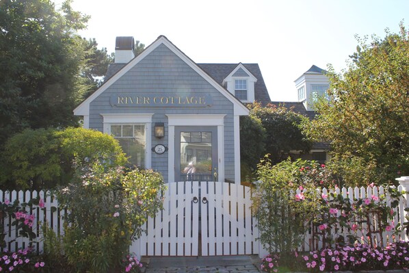 River Cottage Entrance