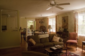 Comfortable Living and Dining Room
