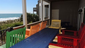 Roomy 1st level deck with spectacular ocean views
