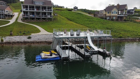 The kids will paly all day on the slide.