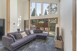 Living room, bright and light