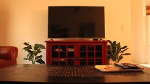 The 50" Flatscreen will be great for watching all your favorite shows!