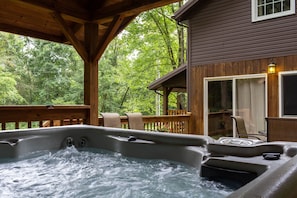 Bain à remous extérieur