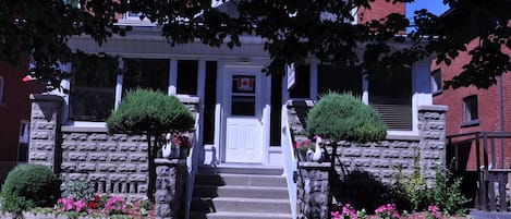 Ambassador B&B Guest Home front Entrance