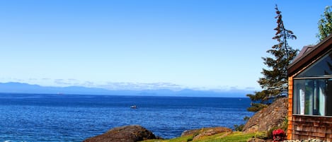 The View in front of the Rowan Cottage