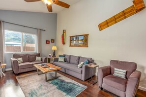 Room for the whole group to relax after a long day of exploring.