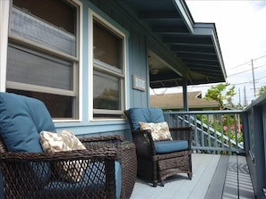New lanai furniture