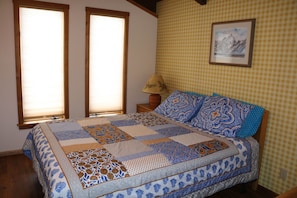 Queen bedroom