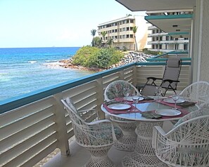 Dine al fresco on your 30' balcony