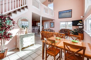 Surf-or-Sound-Realty-Surf-Dogs-411-Great-Room