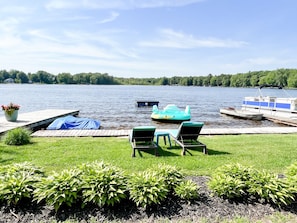 Relax at the lake ! It's great for the soul!