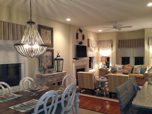 Dining Room/Living Room