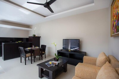 Luxury 1Br Villa At center seminyak with airport transfer