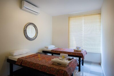 Luxury 1Br Villa At center seminyak with airport transfer