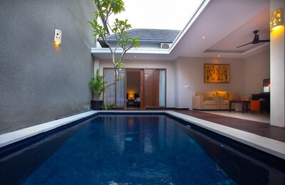 Luxury 1Br Villa At center seminyak with airport transfer