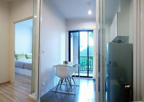 1 BR near Night Market & Shopping Malls