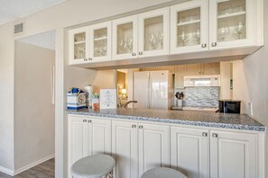 Kitchen and Bar Top Area