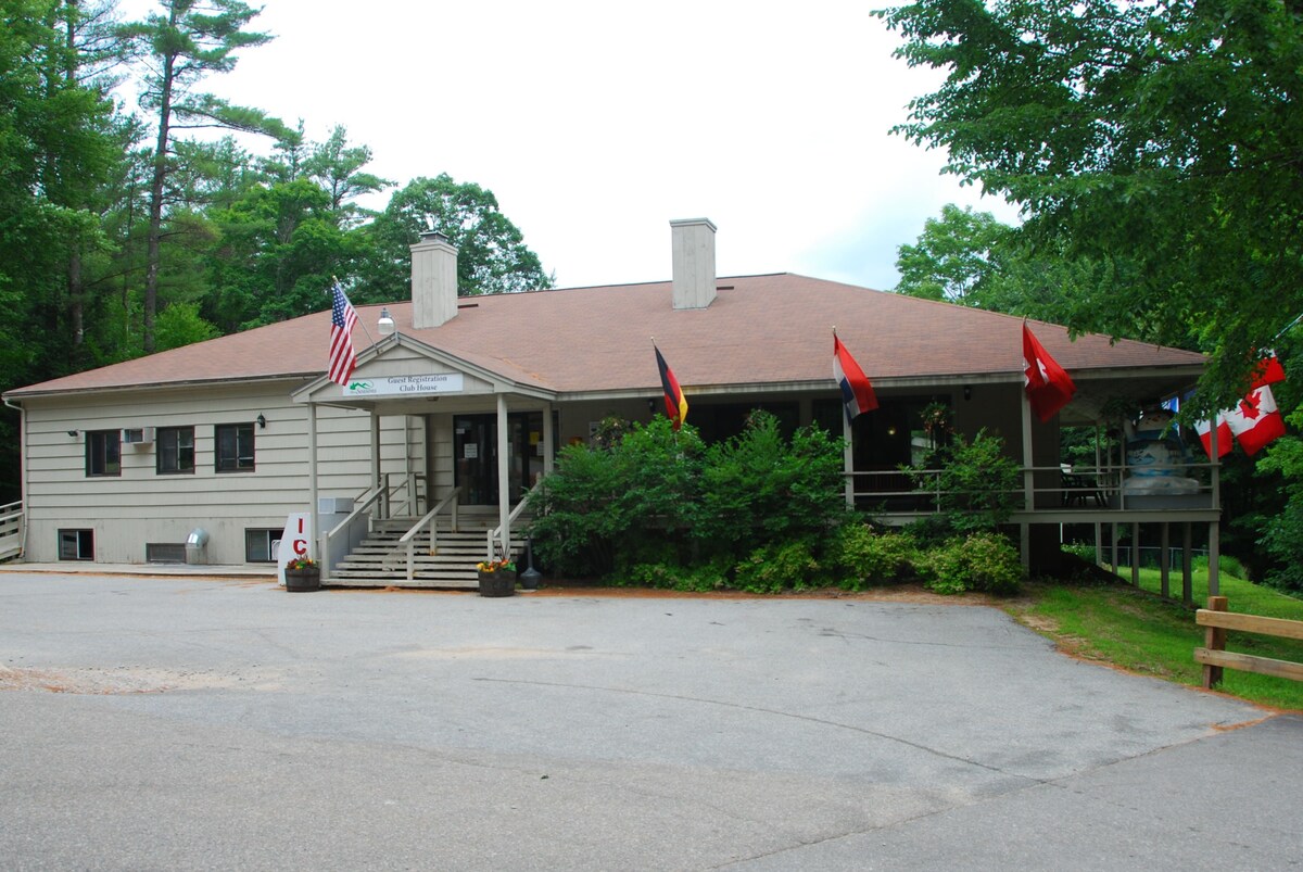 White Mountains Family Resort Condo Minutes To Skiing Hiking Shopping Storyland