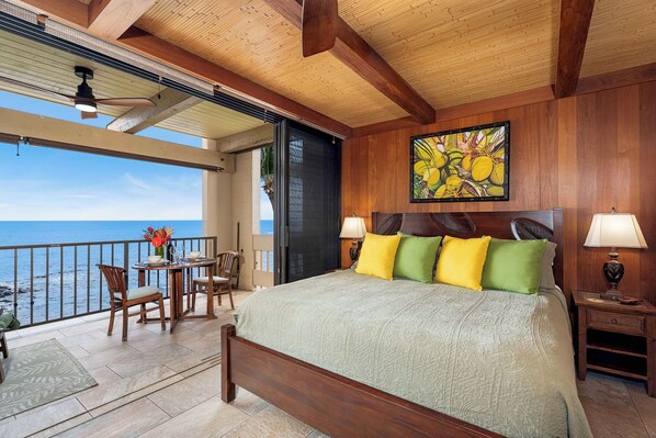 Bedroom with a view!!!! Literally outside . . next to ocean (30 ft)