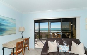 View of lanai from living room space 