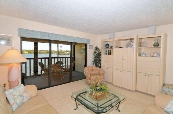 Living room space with carpet