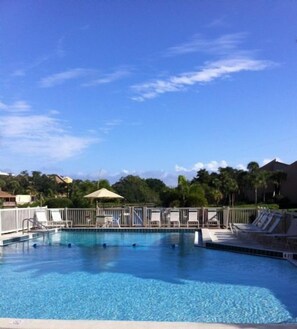 Bayside Pool