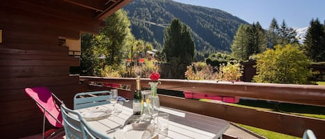 Lovely mountain view from the balcony