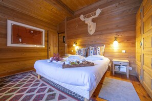Bedroom 6 - Romantic double