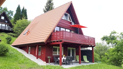 Ferienhaus in ruhiger Lage im Ferienpark Vorauf im Chiemgau