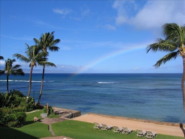 Southwest of the lanai is, appropriately, the island of Lana'i.