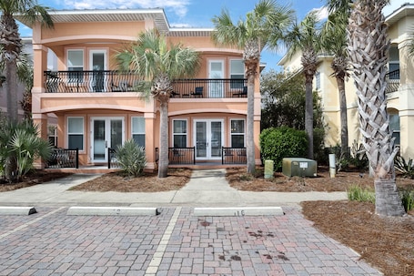 Miramar Beach Villas 116 front facade