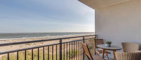 Oceanfront Living Room Porch View