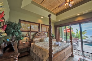 Mater bedroom with king-size bed & plantation-style furnishings. Views of ocean!