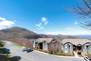 Mountain View and Building