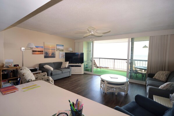  Irene 705 Living Area