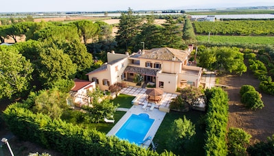 Manor villa with swimming pool tennis club Golf Club. Marina di Pisticci-Matera-Porthero