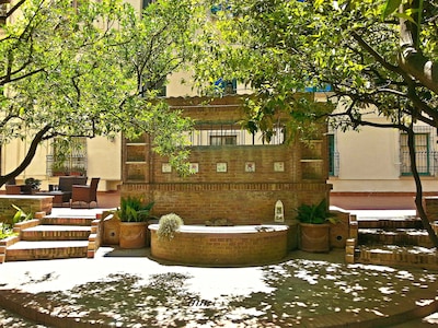  OS-Jardín Casa de encanto central con gran jardín privado y aparcamiento