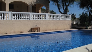 Grande piscine 10 m X 5m