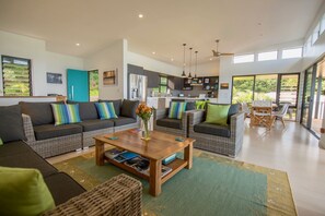 Living area upstairs, views for miles, 11' ceilings, spacious. 2 dining areas.