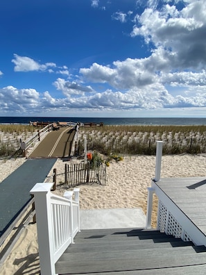  beach entrance from the deck 