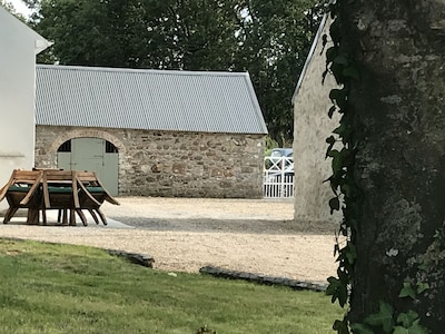 Nancy’s Farmhouse beside the Greenway